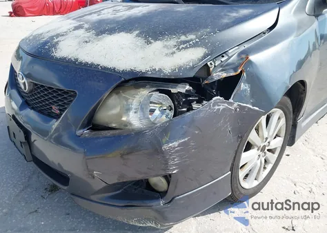 2010 Toyota Corolla S z USA, uszkodzony, nr VIN 1NXBU4EE2AZ375399